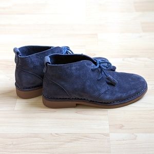 Blue Suede Hush Puppies Chukka Booties size 8 1/2